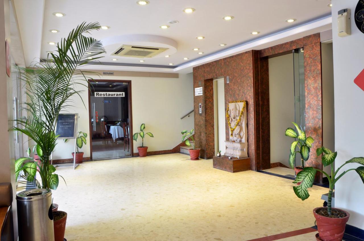 Hotel Bhoomivilas Agra  Buitenkant foto